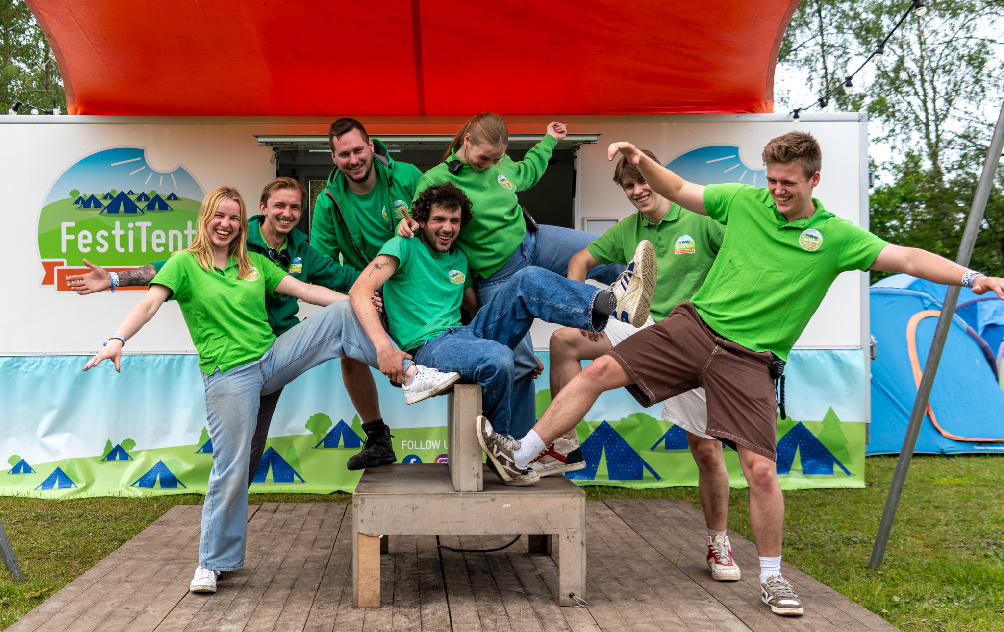 Vacature afbeelding FestiTent Hands-On Crew op Festivalcampings van FestiTent